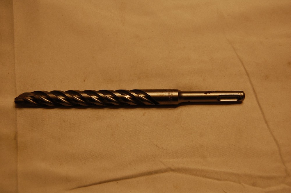 Dewalt 5/8" x 8" Hammer Drill Bit SDS Plus