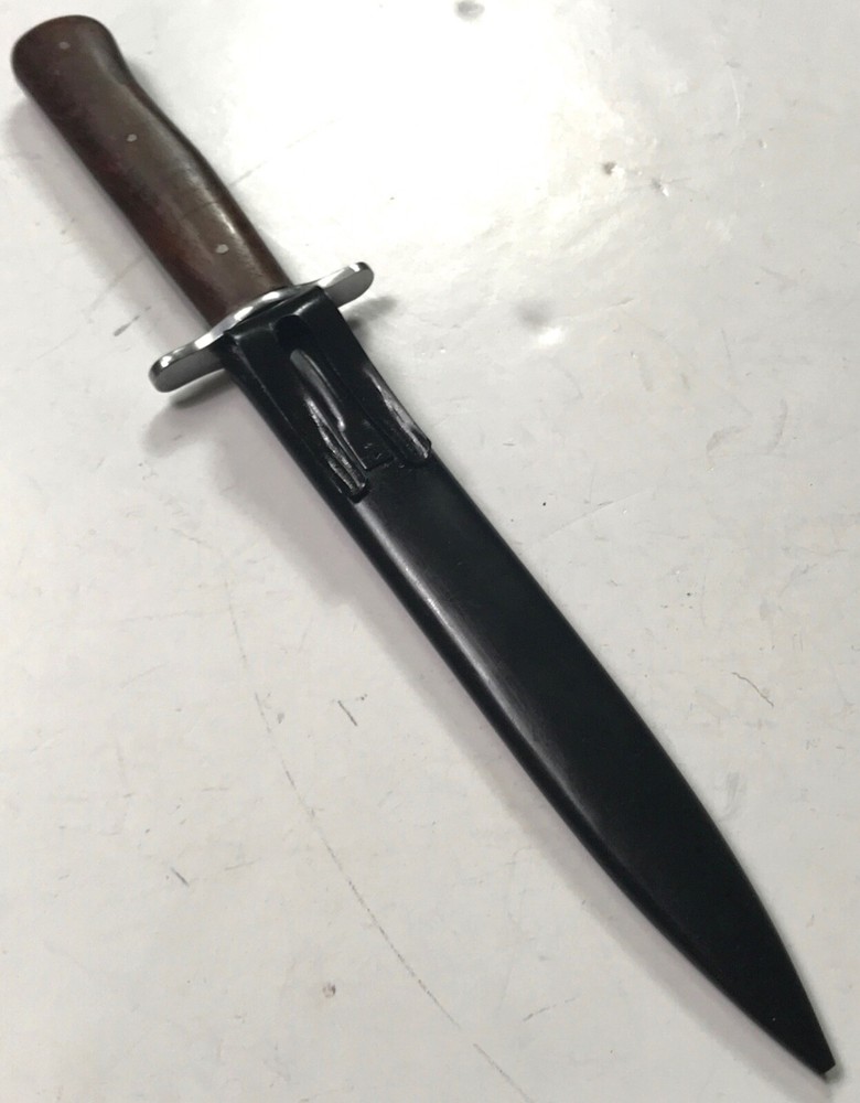 WWII GERMAN M31 BOOT FIGHTING KNIFE & SCABBARD