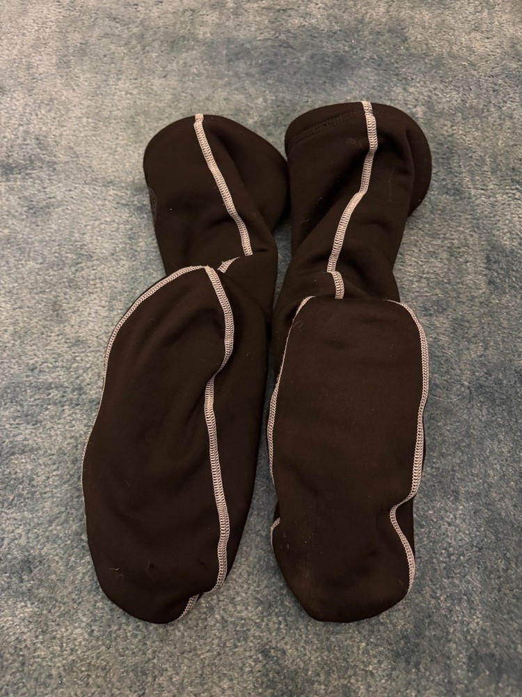 Fourth Element Arctic Undergarment (Size MS) + Socks (Size L)