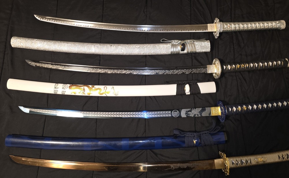Katana(s)