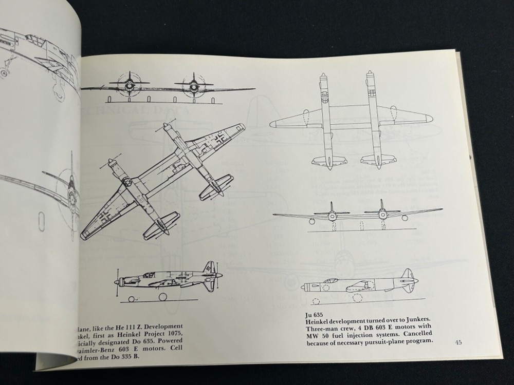 Dornier DO 335 "Pfeil" Book