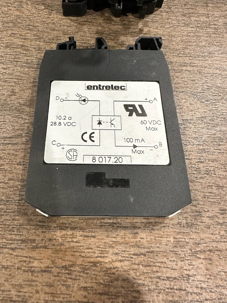 ENTRELEC 8 017.20 SOLID STATE RELAY  W556