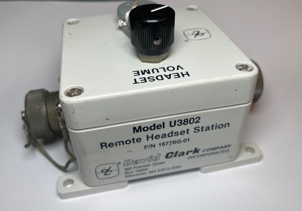 NEW DAVID CLARK U3802 Headset Station