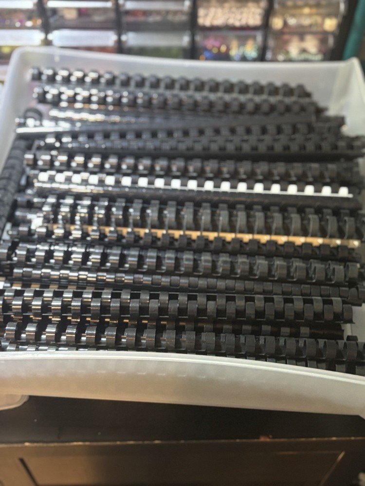 GBC CombBind C12 Binding Machine with Comb Spines, MPN 7706171