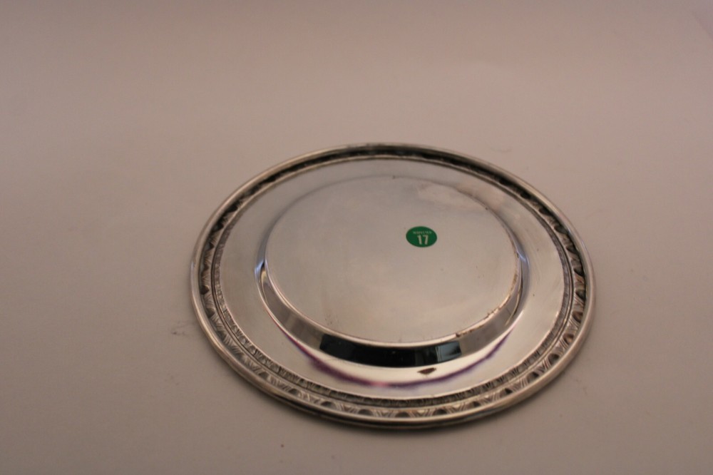 silver plate, inspected 17, flat surface