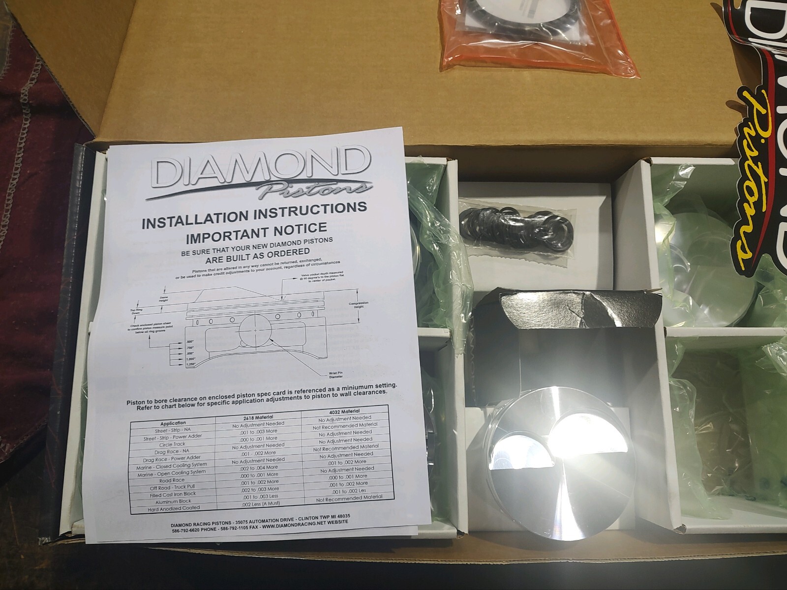 Diamond Pistons 31714-8 Small Block Ford 302/351 Twisted Wedge Street Strip Flat