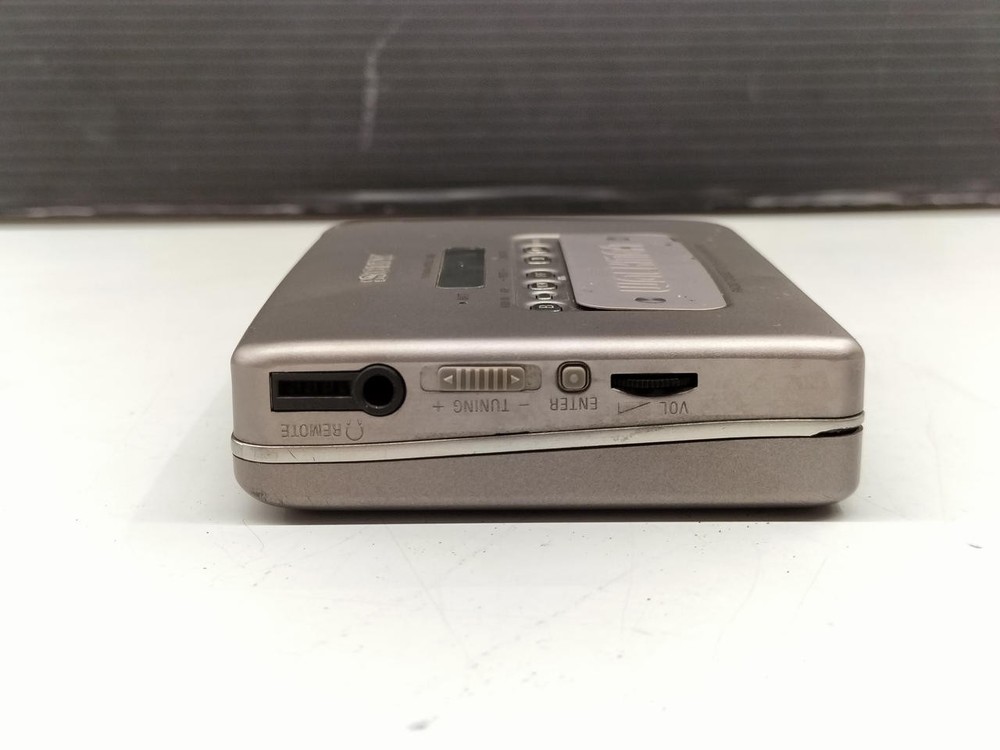 SONY WM-FX811 Cassette Walkman