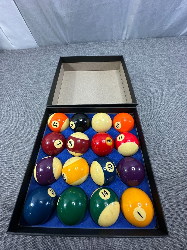 Belgian Aramith Pool Table Balls - Used