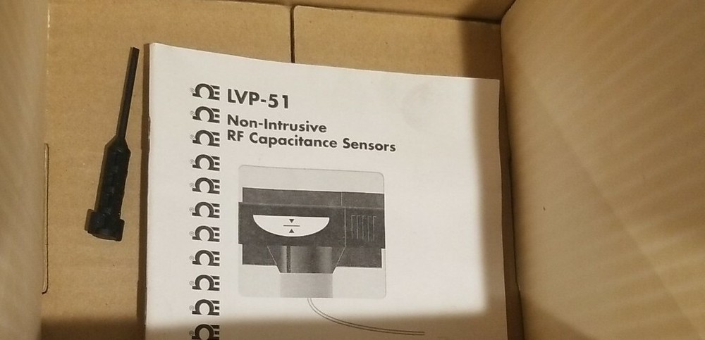 OMEGA LVP-51Non-Intrusive RF Capacitance Sensor