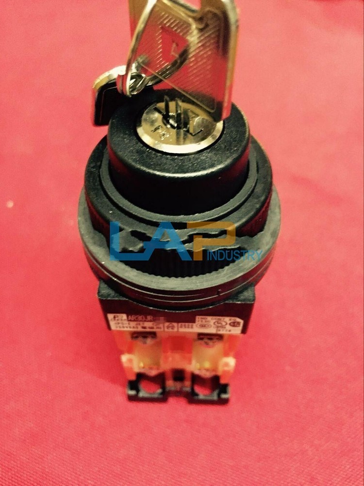 1PC NEW FOR AR30JR-2A22A Key Selector Switch