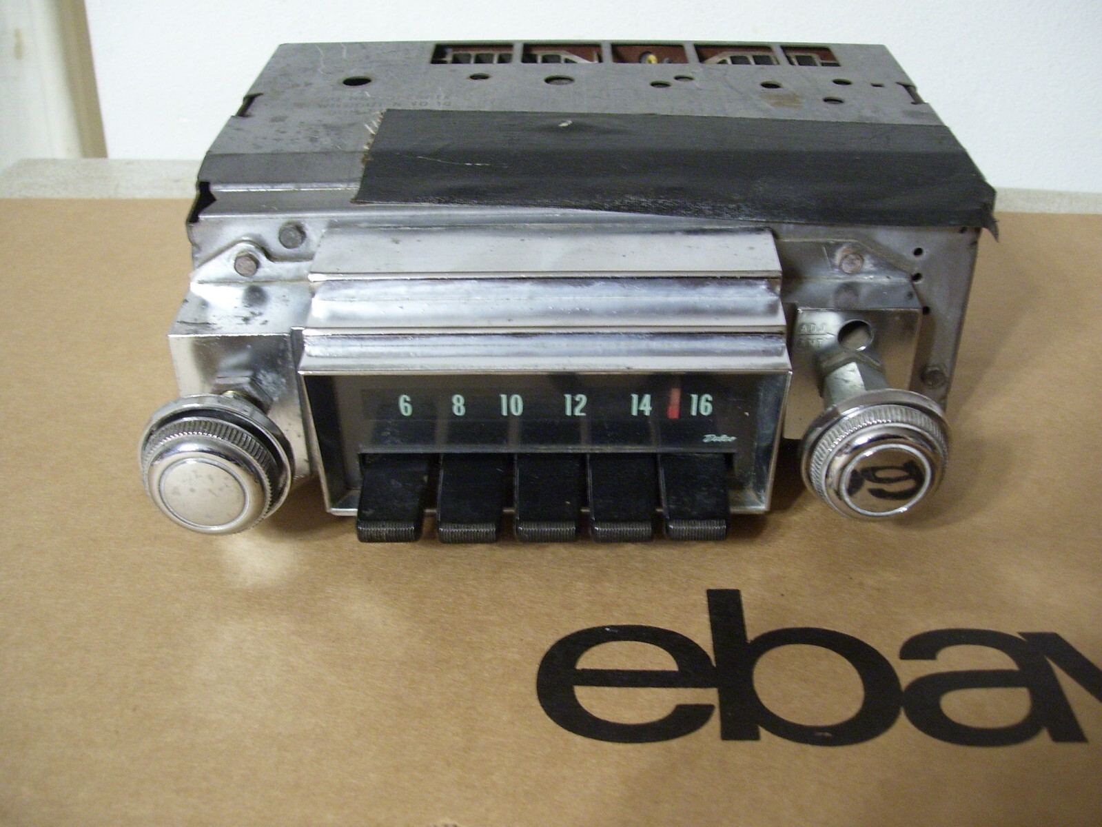 68 1968 Chevy Impala Belair radio & knobs Good Working & warranty