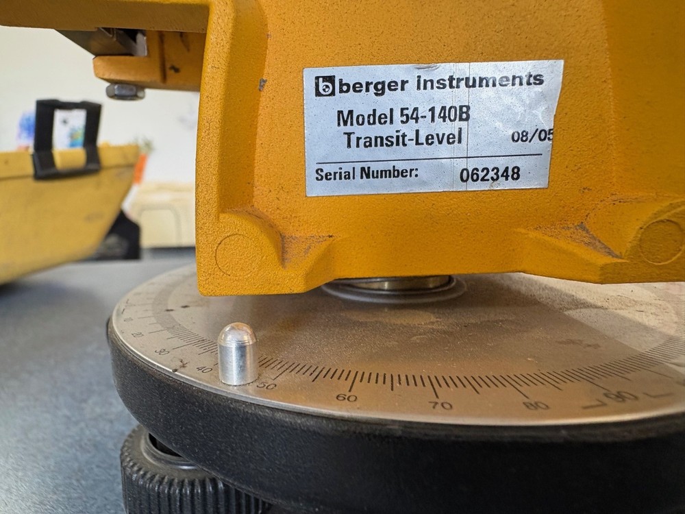 Berger Instruments Model 54-140B Transit-Level with Hard Case