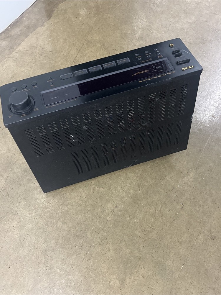 TEAC AG-780 AM/FM 200 Watt Stereo Receiver - UNTESTED !