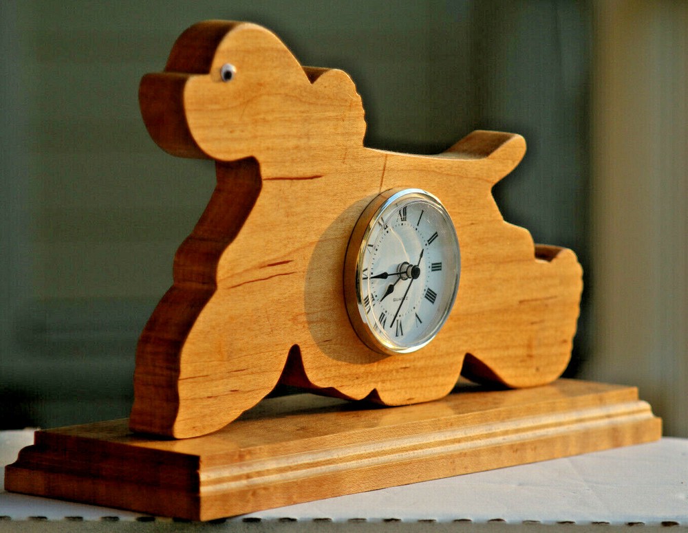 Clock Quartz Shelf/mantel solid figured Maple COCKER SPANIEL 3A batt,7.25" tall