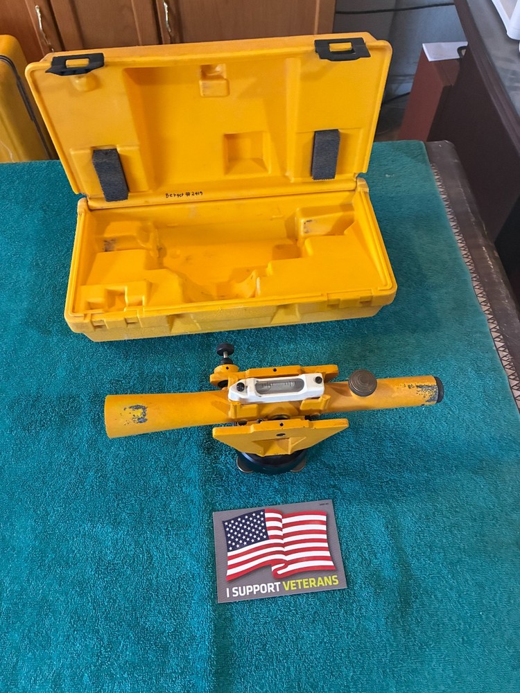Vintage Berger Instruments Transit Level Model 2419 W/ fitted plastic case