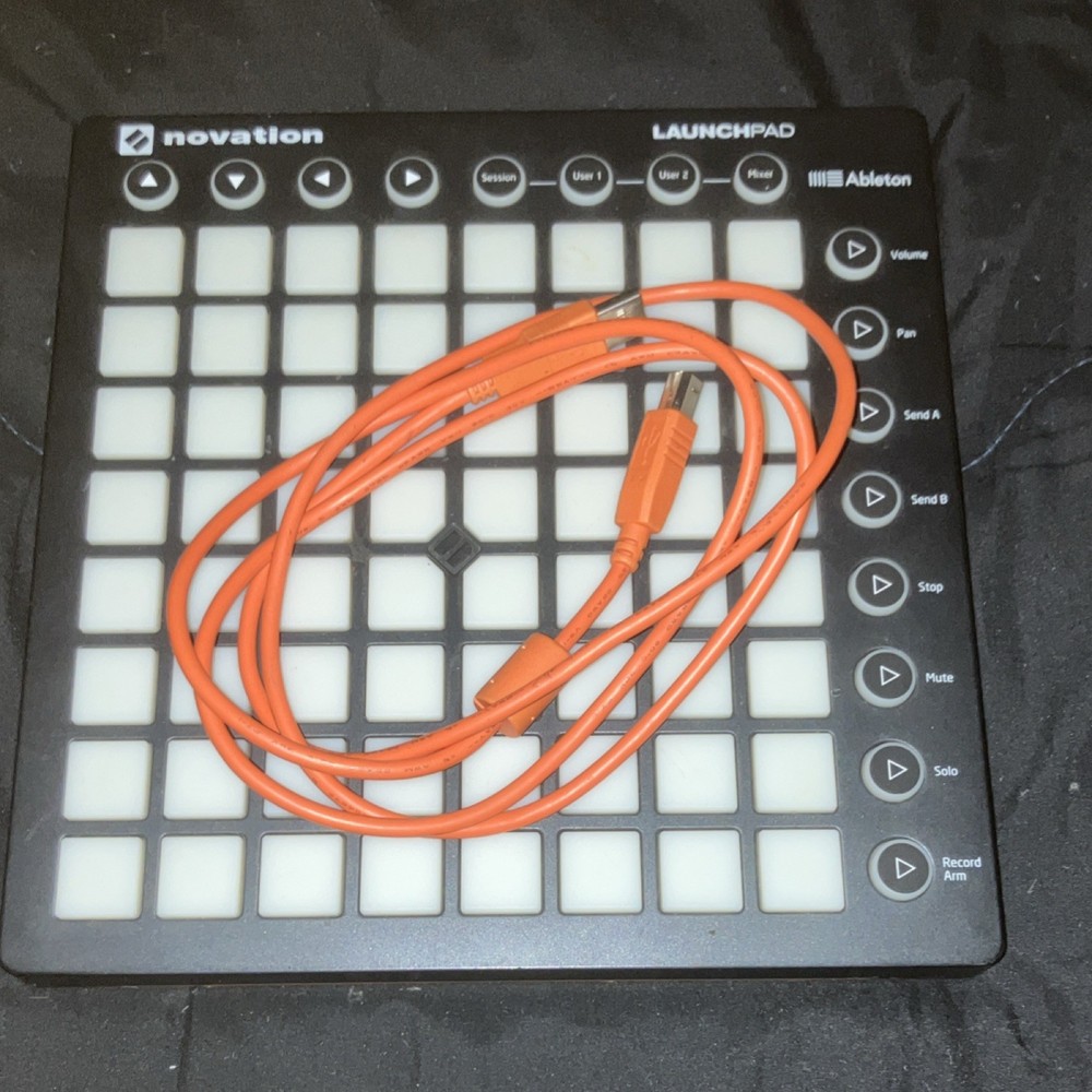 Novation Launchpad Ableton MIDI Pad Controller 64 Keys (USB Cable included)