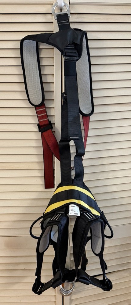 SOB Climbing Harness Invert Bod Never Used