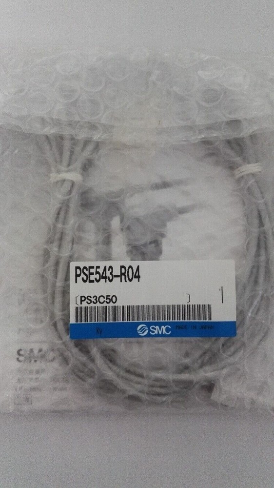 1PC SMC PSE543-R04 small precision pressure sensor PSE543R04 New