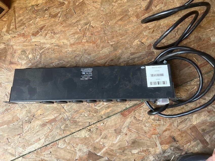 Tripp-Lite DRS-I215 14-Outlet Network Server Surge Protector