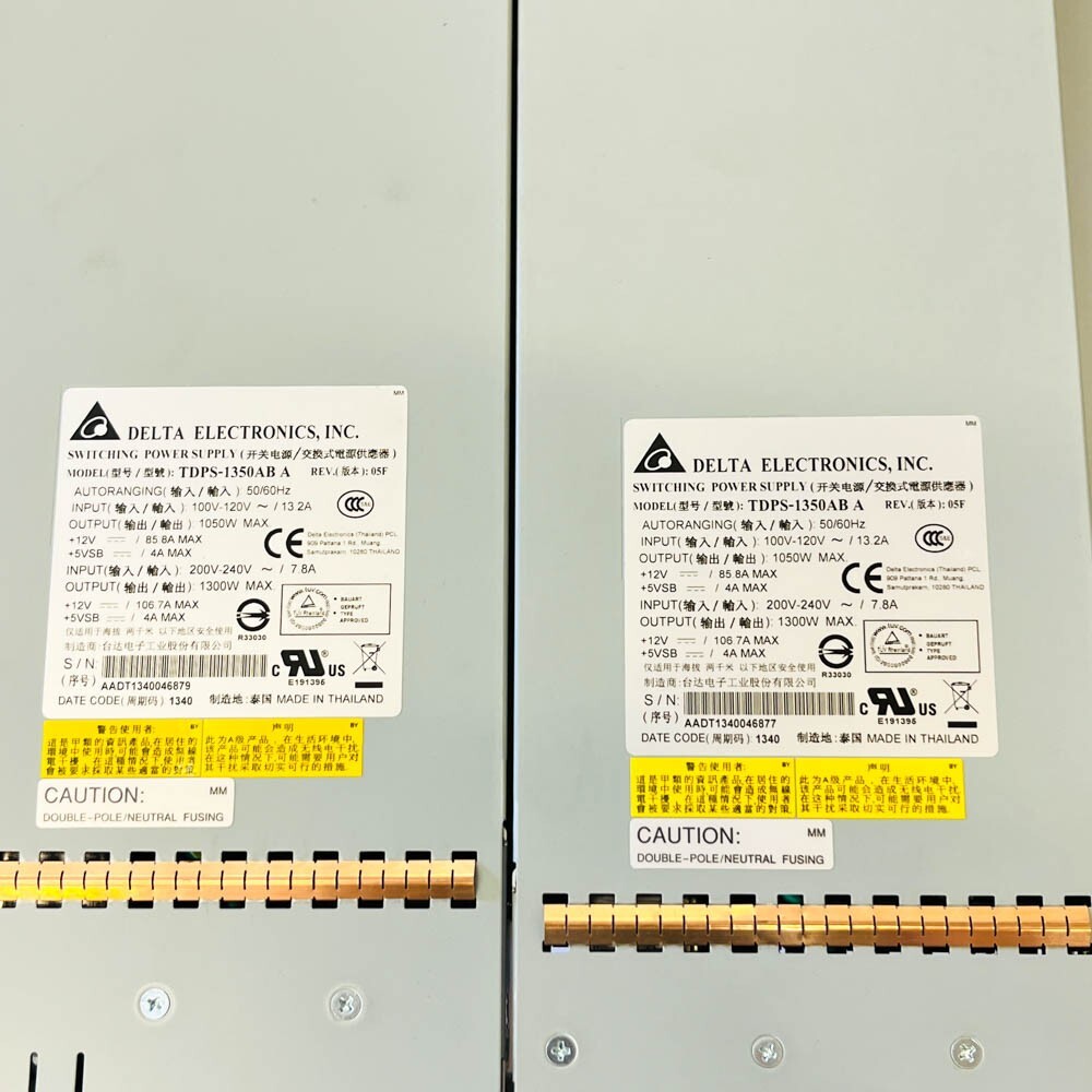 NetApp NAF-1302 Dual SAS Disk Array Filer System w/ 2x Controller 2x PSU 6x Fan