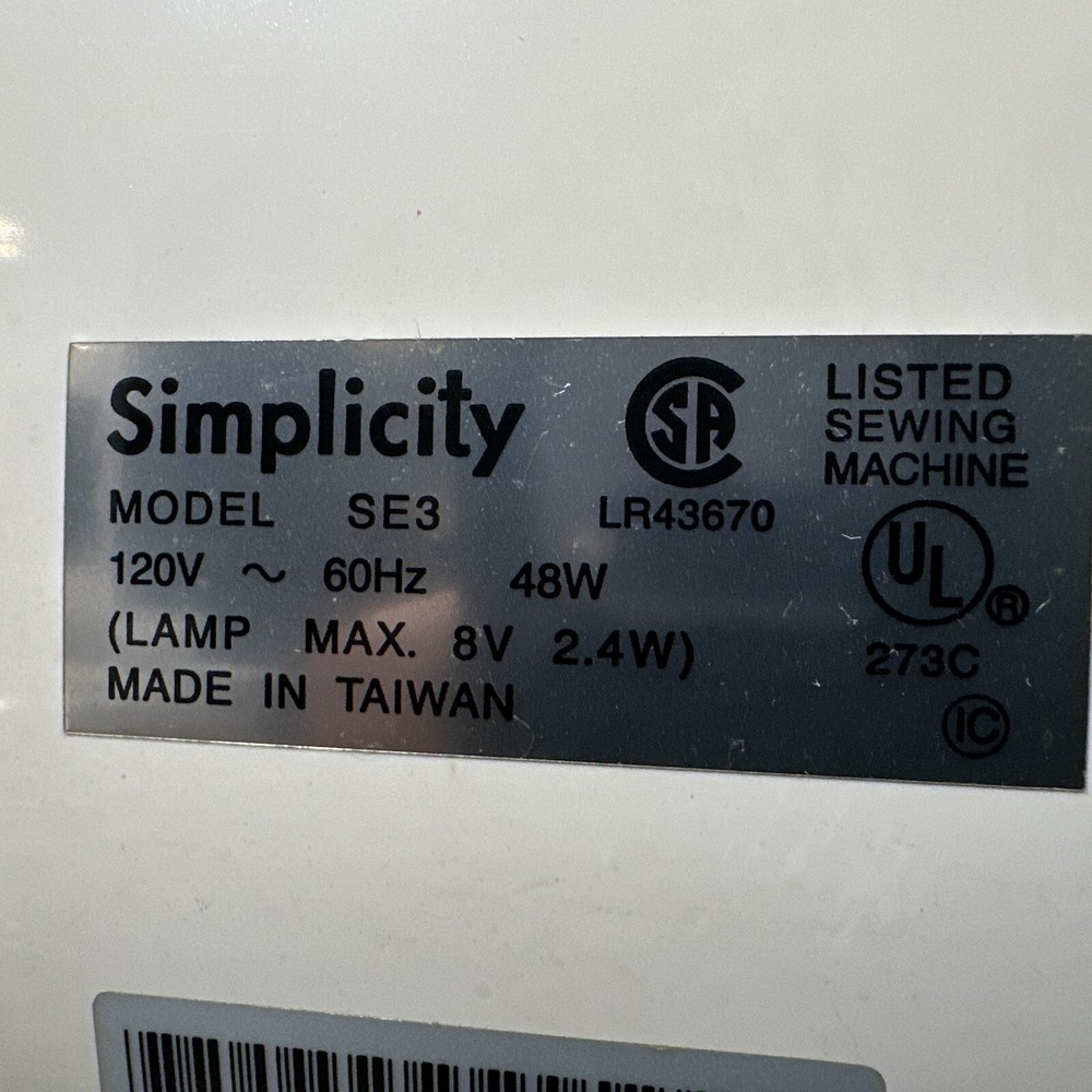 Simplicity, Embroidery Machine, SE3, 5 memory cards