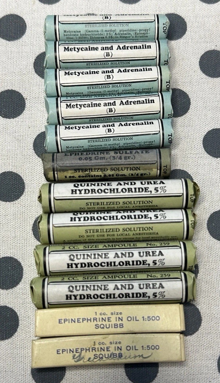 Lot of 12 Vintage Apothecary Ampoules Glass W/ Box Medicinal Collectibles Rare