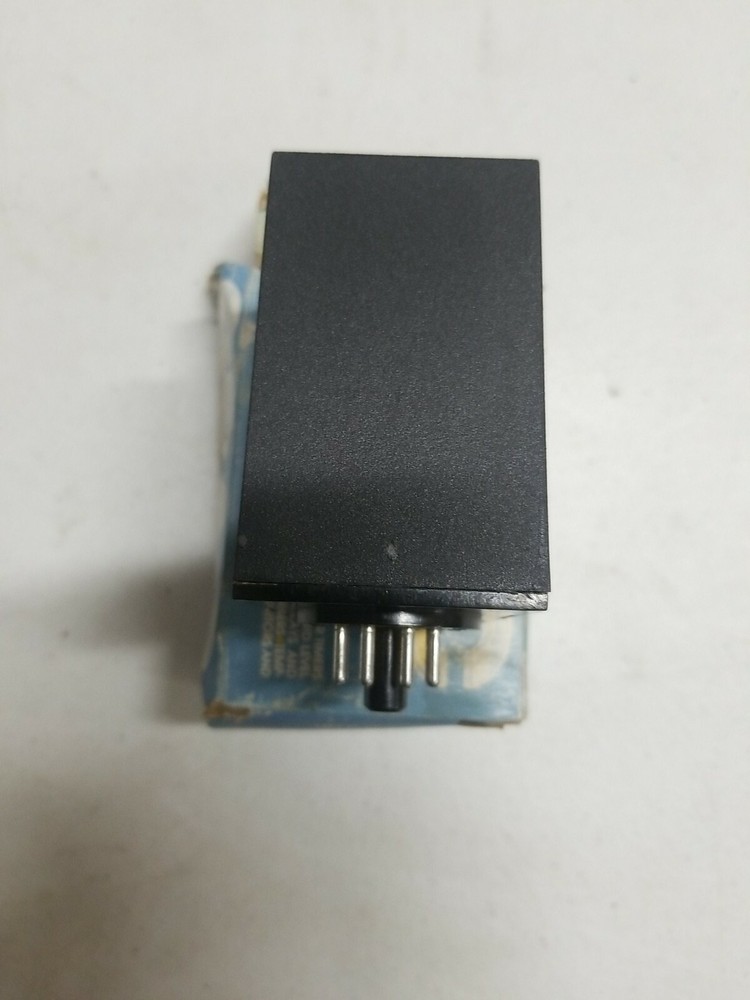 SSAC TRB120A1X10 SOLID STATE TIME DELAY RELAY (NOS)