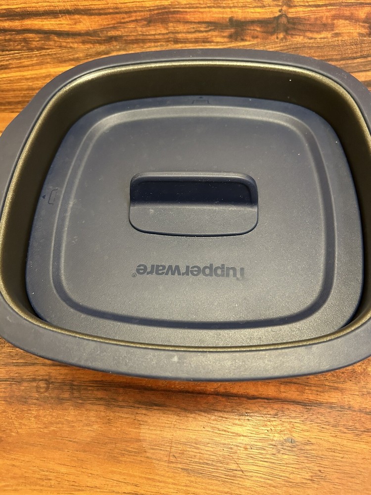 Tupperware Microwave Nonstick Micro Pro Series  #1                              