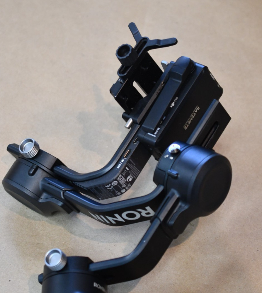 DJI RONIN SC2 RSC 2 Gimbal Stabilizer 3 Axis