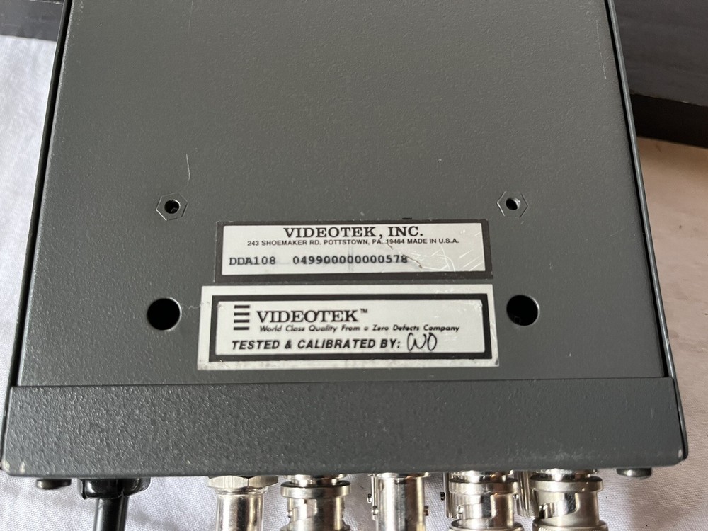 Videotek DDA-108 serial digital box DDA108 DDA 108