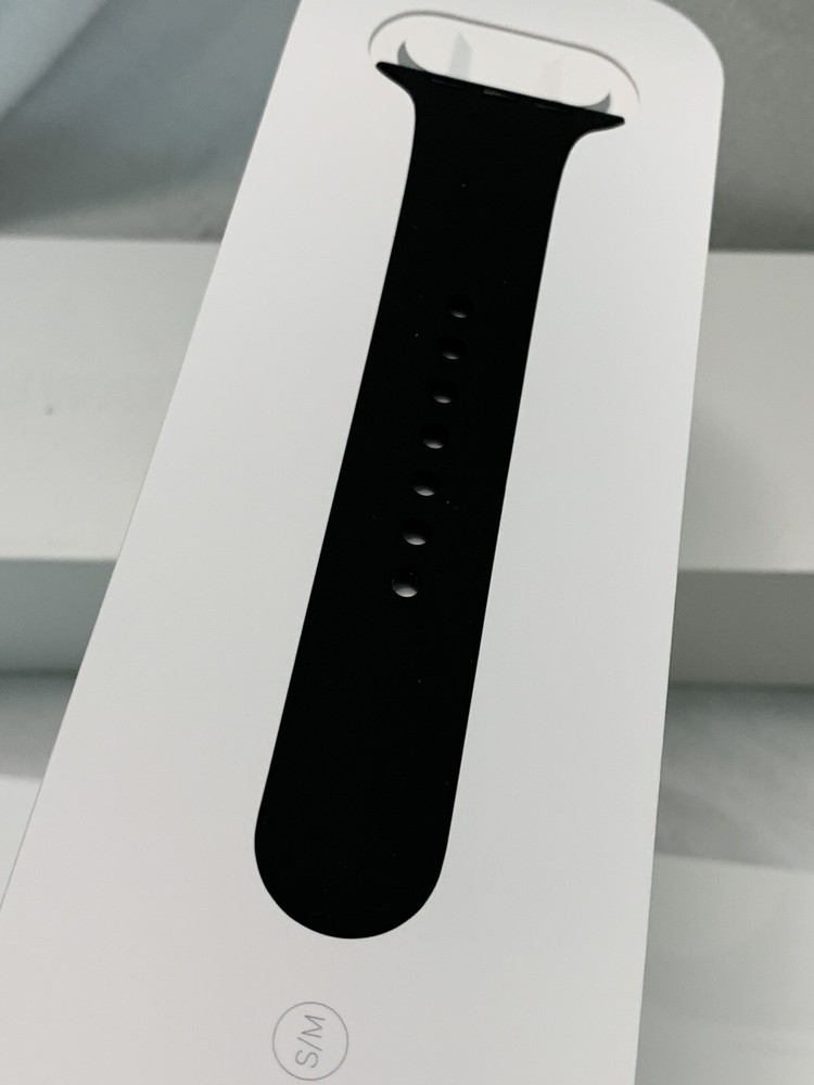 Apple Watch Series 2 - 42mm Black *EMPTY BOX W/ Band