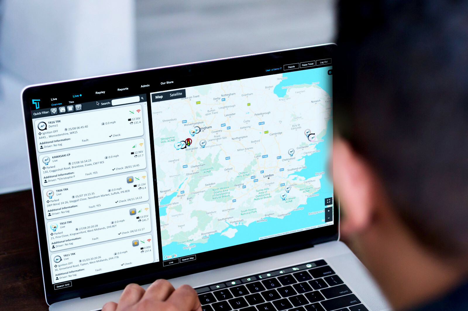 TruTrak GAT24 GPS Tracker 4G - Real Time magnetic vehicle Tracker- REFURBISHED