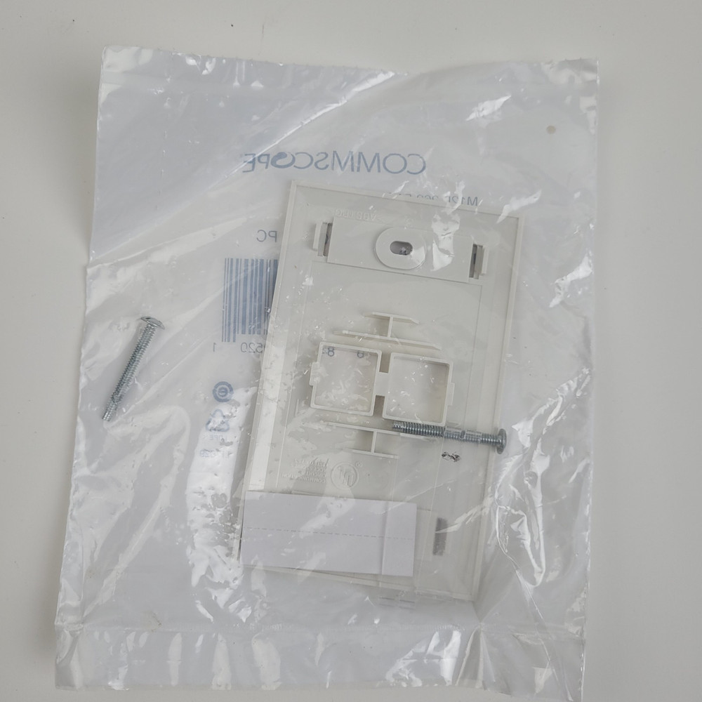 COMMSCOPE M12L-262 - Two Port L-Type Flush Mount Faceplate, White