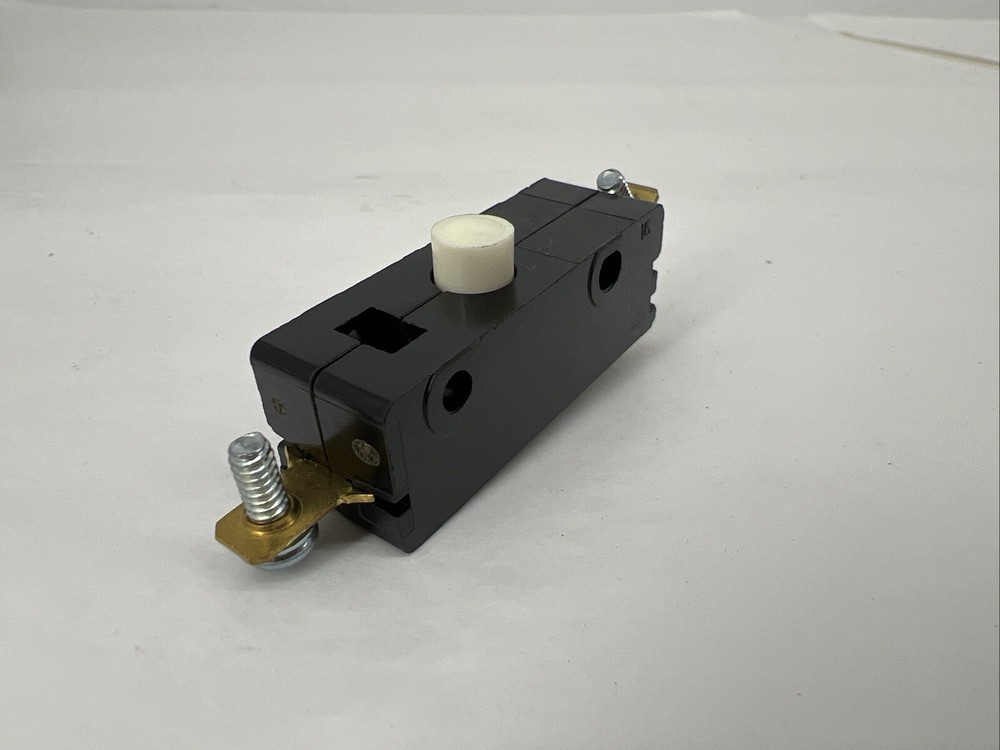 Cherry 0E13-00E0 15A 125/250V Momentary Push Button Switch