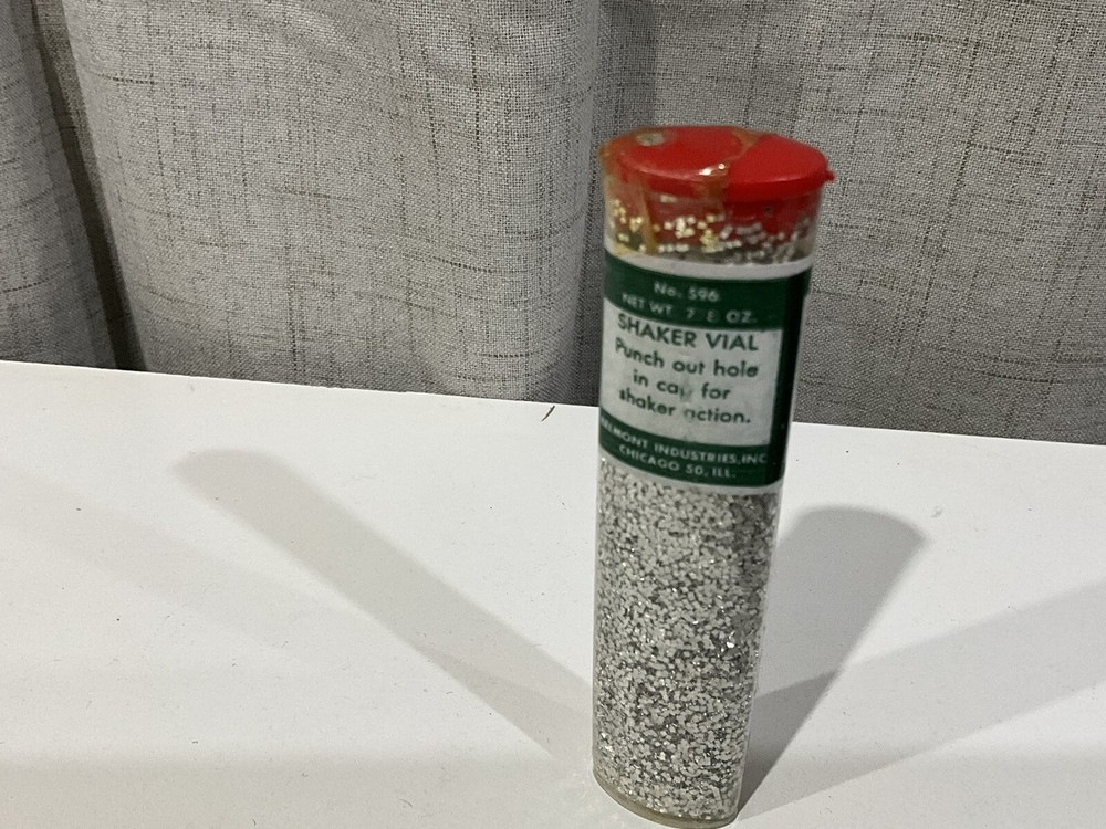 Vintage Belmont Silver Glitter