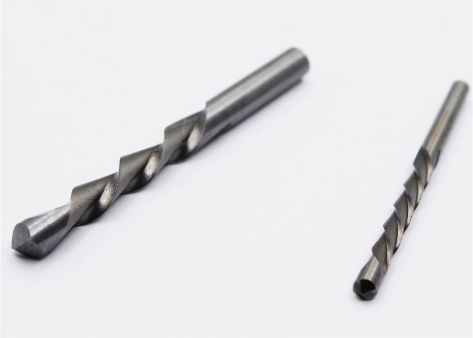 Drywall Cut out Bit 10Pcs 1/8" Cutout Drill Bit Guided Point Gypsum Board Cut