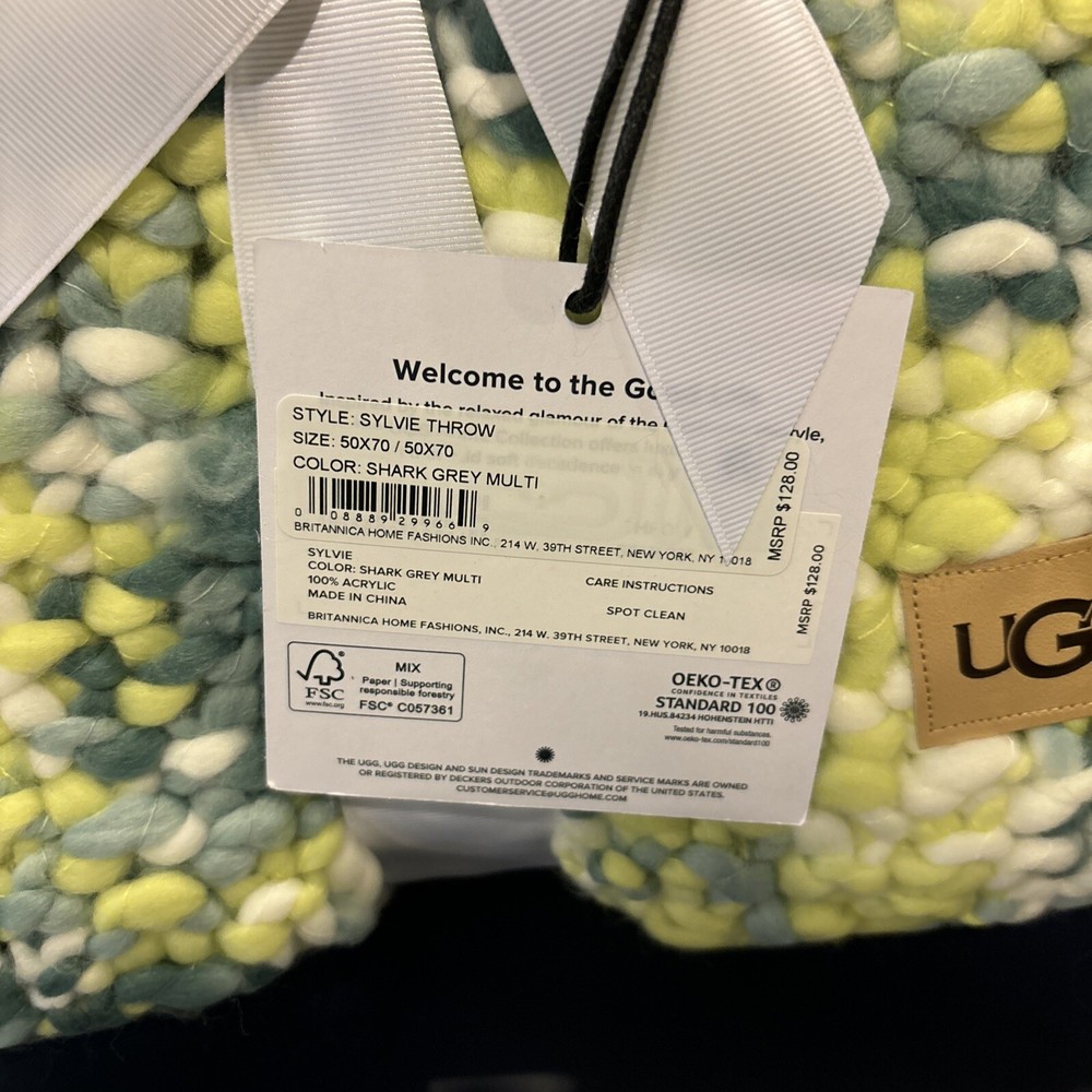 Beautiful Soft Ugg Sylvie Knit Throw Blanket