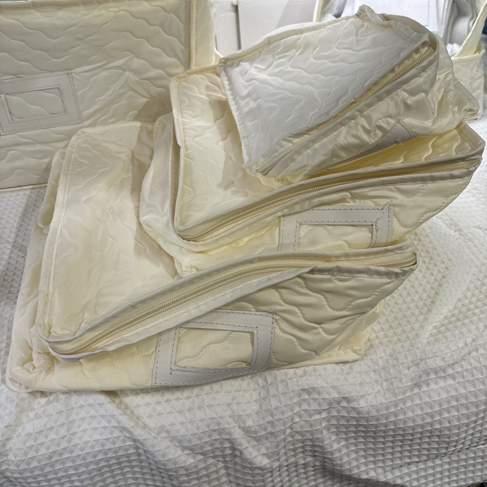 QUILTED STORAGE CASES DISH AND DIVIDER STARTER SET 6PC + Bonus Blanket Case