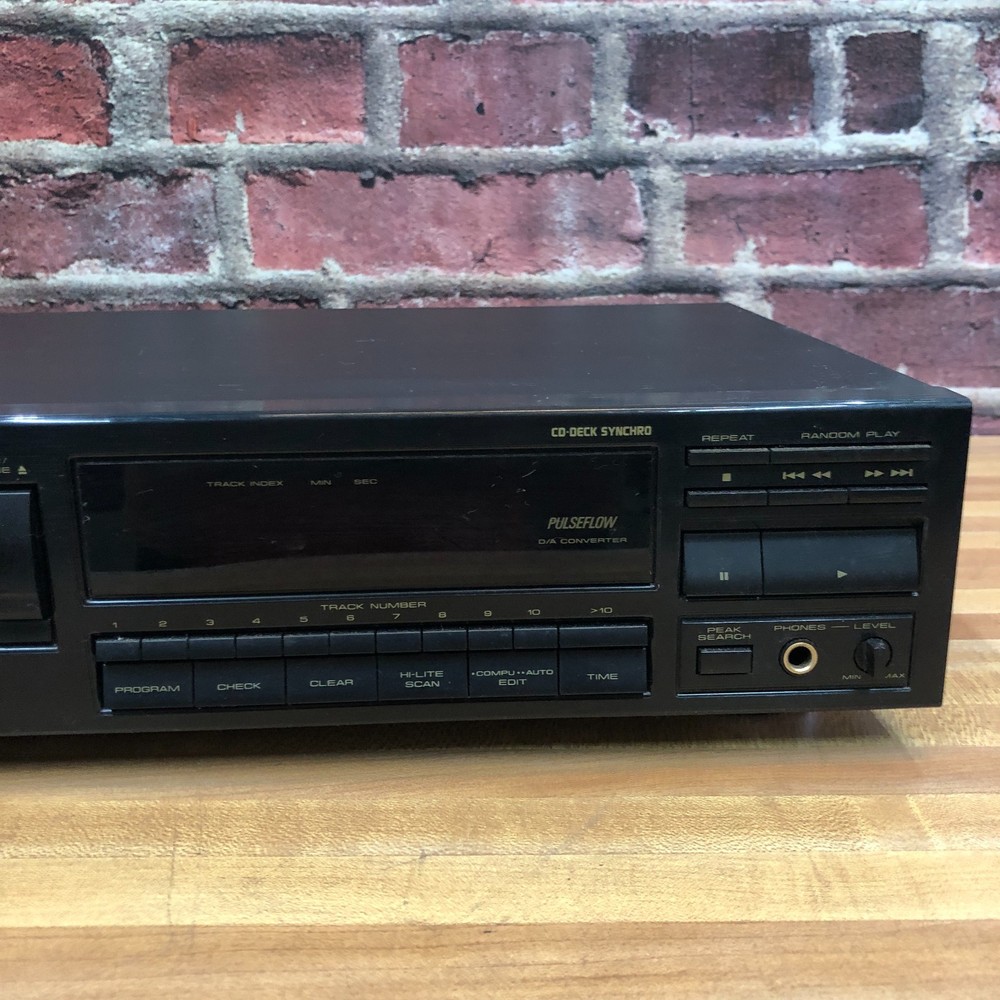 Pioneer PD-101 Compact Disc Player – Pulseflow D/A Converter – Tested & Working