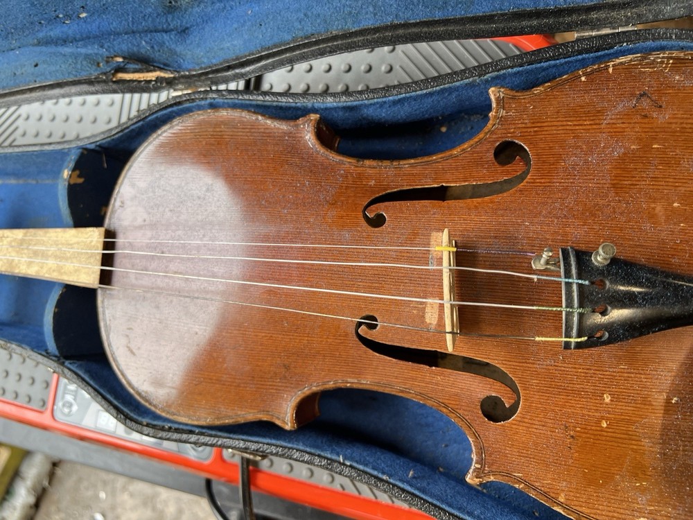 PIERRE SILVESTRE 1844 VIOLIN RARE NEEDS WORK