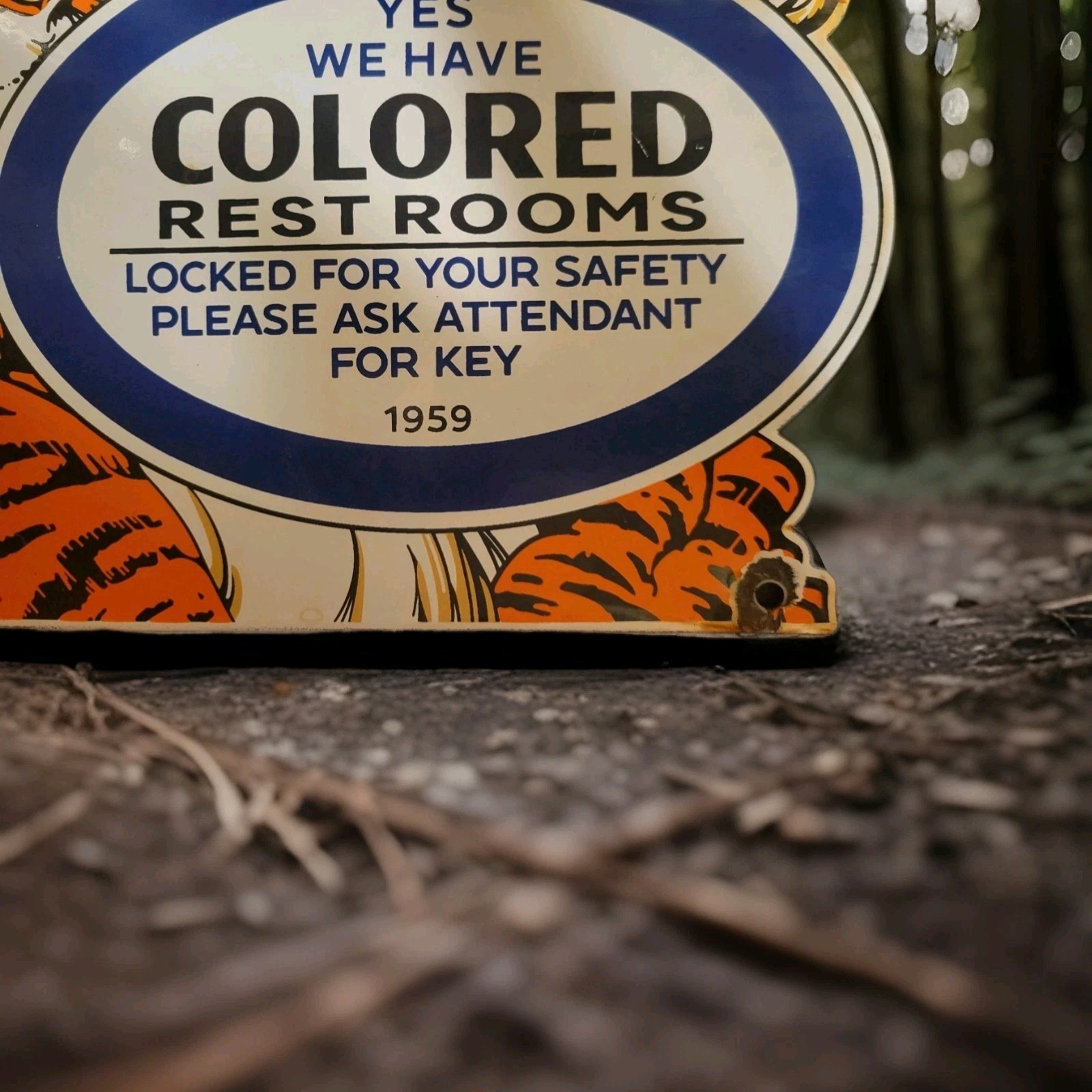 Vintage Esso Gasoline Porcelain Sign 1959 Restroom Key Gas Station Attendant Key