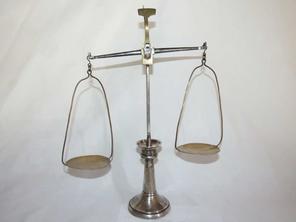 11E10 Precision Balance Trebuchet Solid Silver English Gray Grey & Co 1918