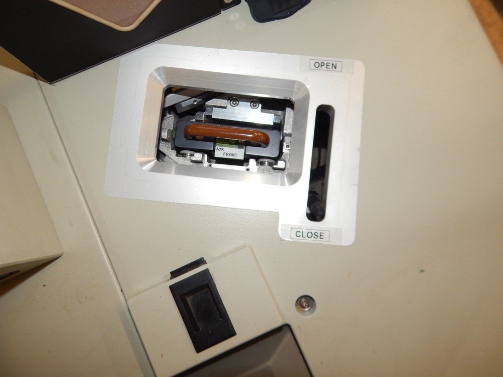 BRUKER EQUINOX 55 FT-IR SPECTROMETER (#4540)