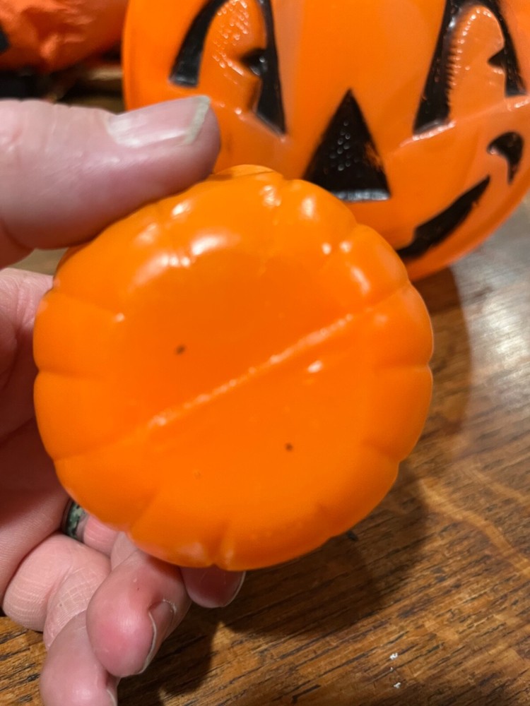 Two jack o lantern pumkins