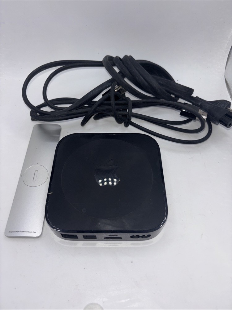 Apple TV 3rd Generation Model A1427 with Power Cable & Remote Control - Working!