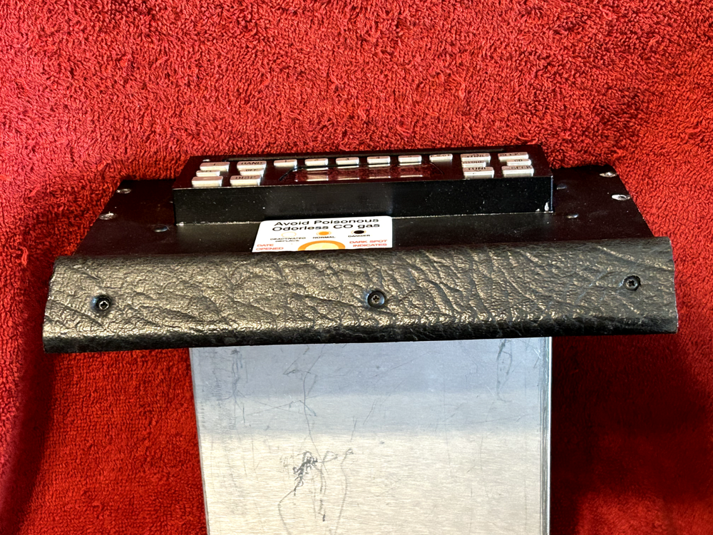 AIRCRAFT CD PLAYER IN MOUNTING PANEL WITH CONNECTOR