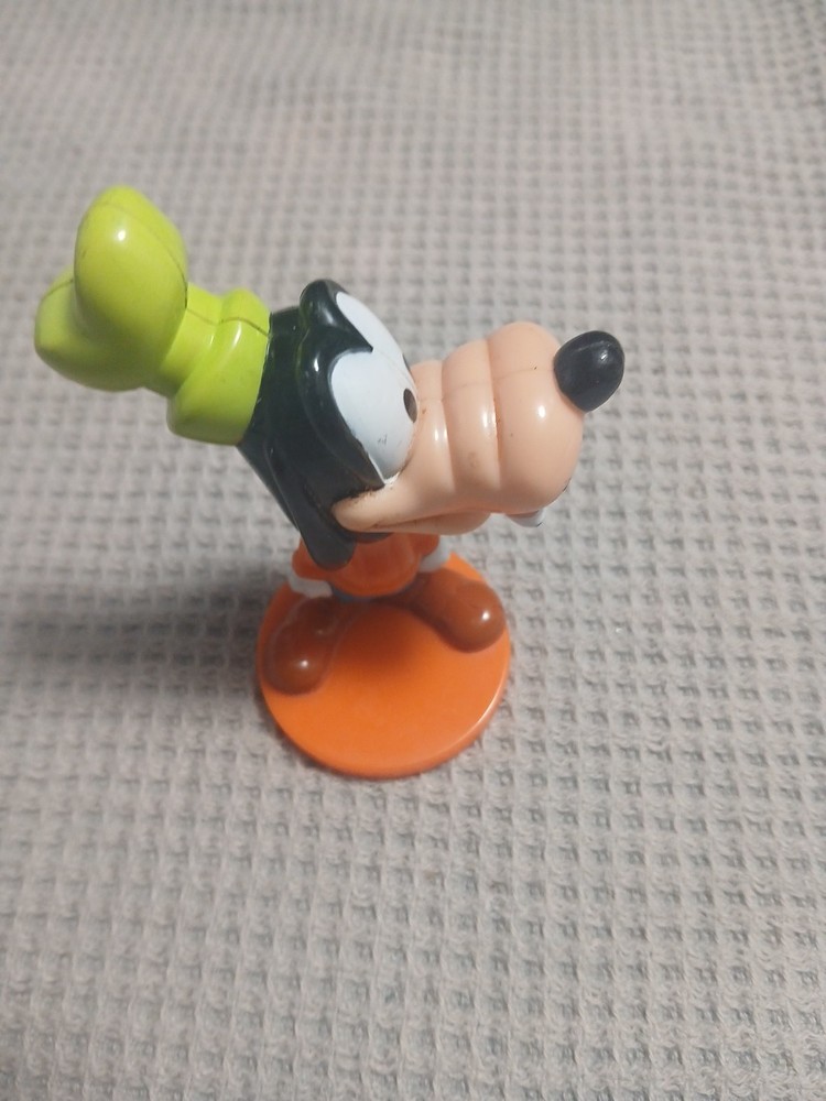 GOOFY mini bobblehead 2003 Made for Kellogg Co.