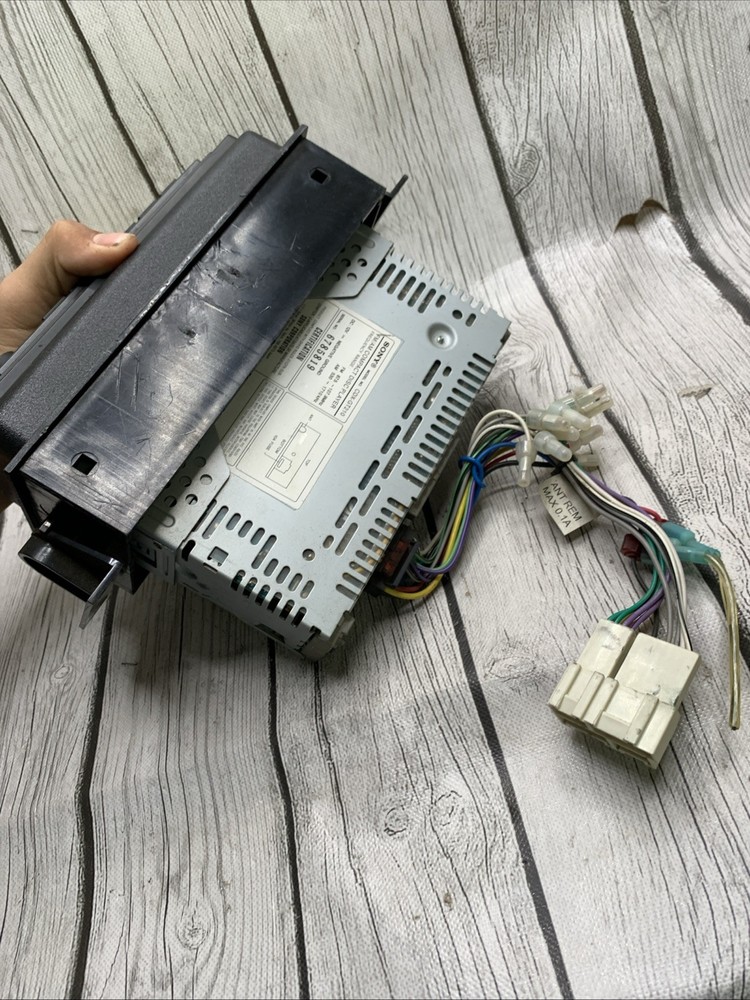 Sony CDX-GT210 Car Stereo Xplod Untested