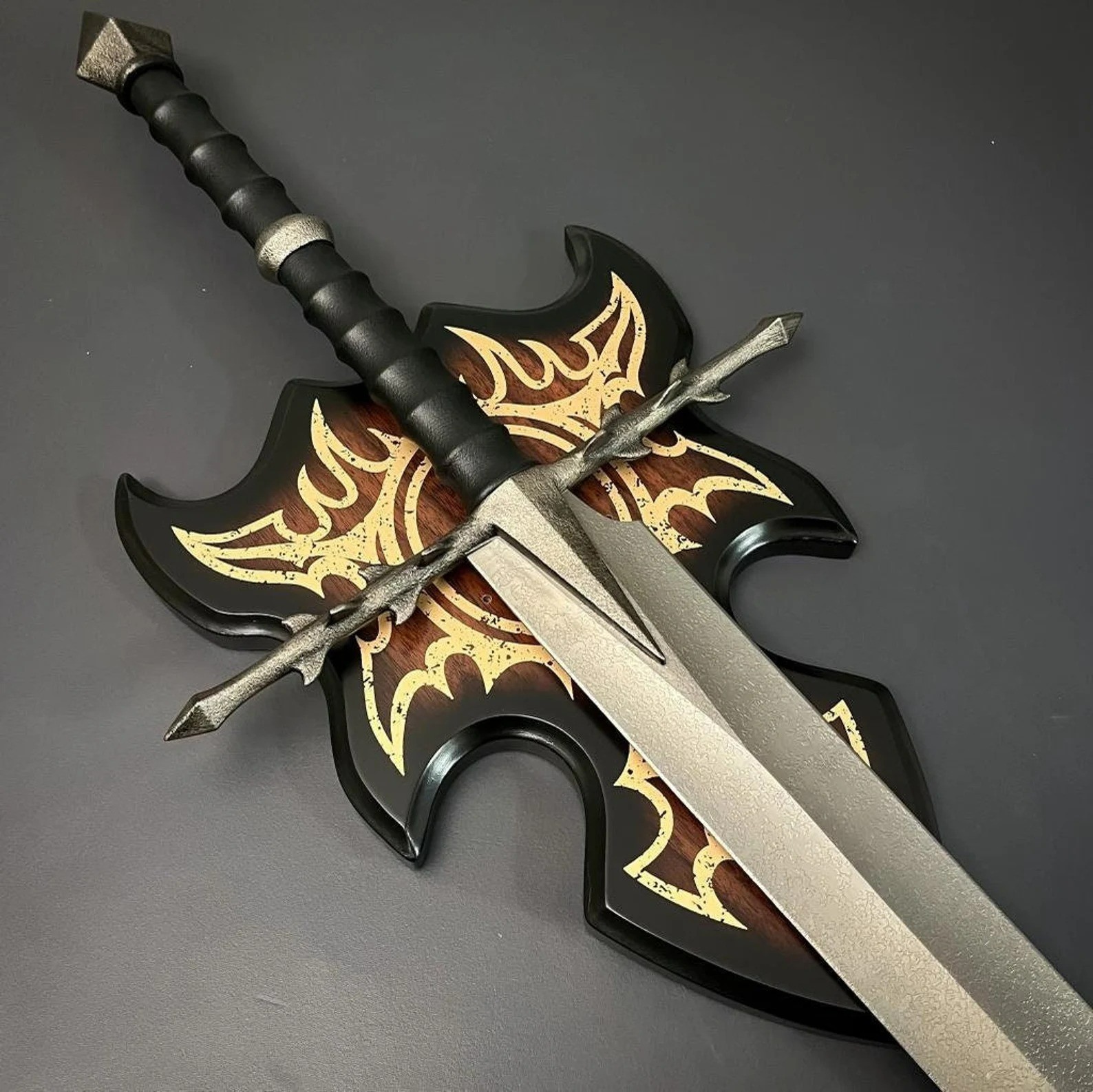 Handmade Sword of the Ringwraiths Prop Replica With wall plaque