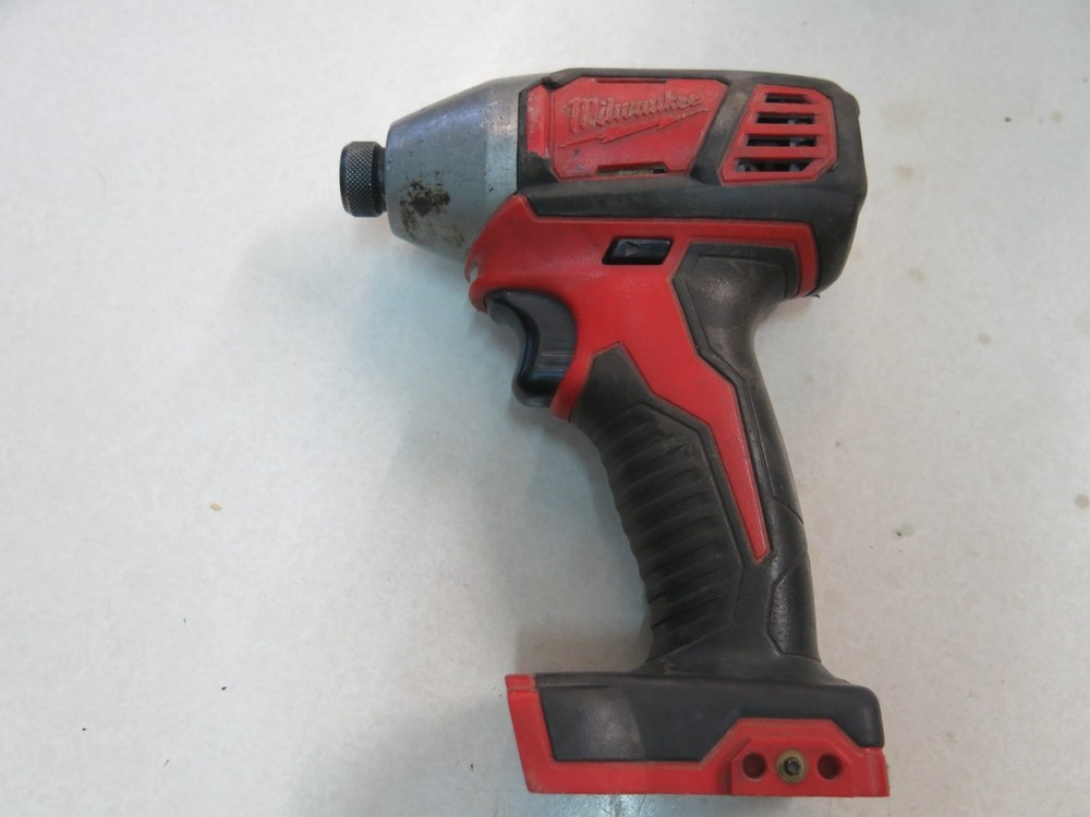 Milwuakee 2656-20 1/4" Hex Impact (Bare Tool)